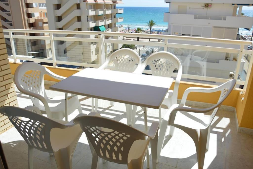 Apartamento céntrico en la playa con piscina. Peñíscola Exterior foto